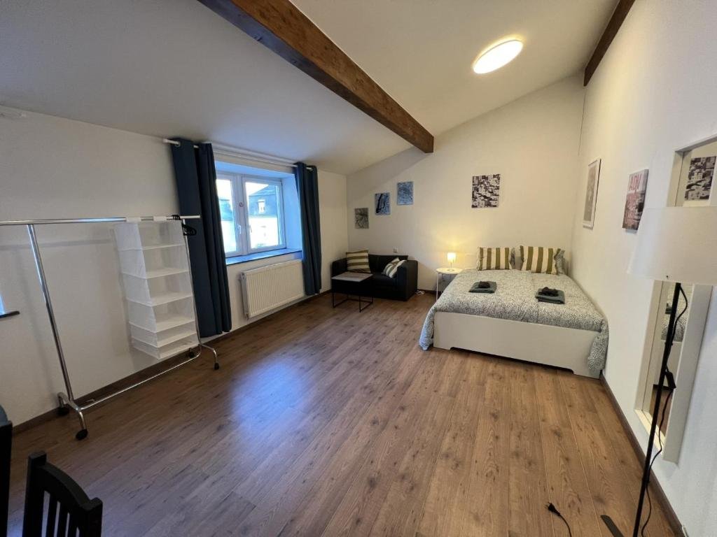 Triple Room with Shared Bathroom